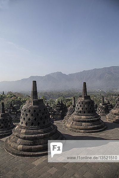 Borobudur  Buddhistische Tempelanlage  Yogyakarta  Java  Indonesien  Asien