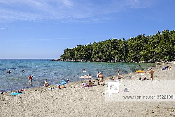 Strand Plavi Horizonti  Halbinsel Lustica  Lu?tica  bei Tivat  Montenegro  Europa