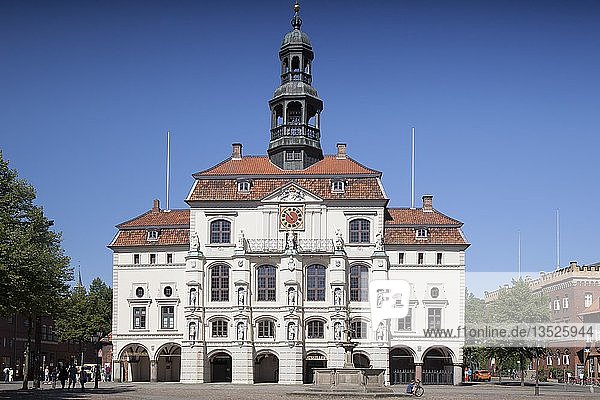 Rathaus am Marktplatz  Lüneburg  Deutschland  Europa