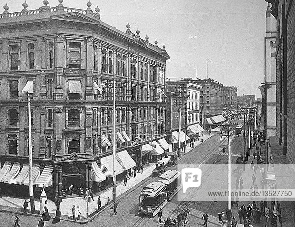 Straßenszene und Gebäude in der Larimer Street in der Stadt Denver im Staat Colorado  historisches Foto 1890  Vereinigte Staaten von Amerika