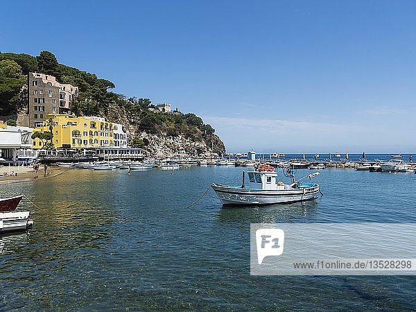Corso Angelo Rizzoli  beach with port  Lacco Ameno  island of Ischia  Gulf of Naples  Campania  Italy  Europe