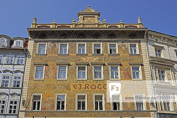 Historische Fassade des Hotels Rott  Altstädter Ring  Altstadt  UNESCO-Weltkulturerbe  Prag  Böhmen  Tschechische Republik  Europa