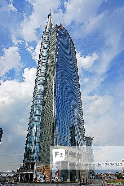 Torre Unicredit-Wolkenkratzer am Bahnhof Milano Porta Garibaldi  Mailand  Lombardei  Italien  Europa