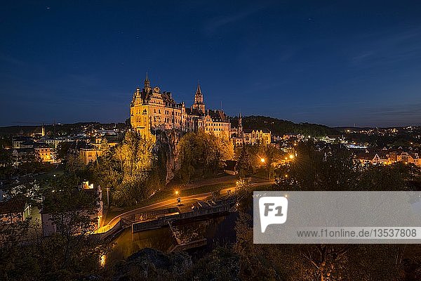Schloss Sigmaringen bei Nacht  Baden Württemberg  Deutschland  Europa