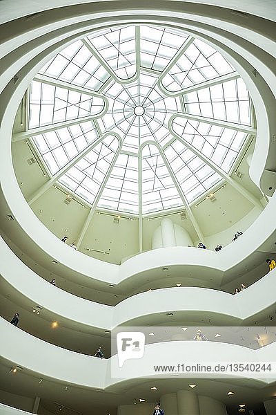 Oberlicht im Guggenheim Museum  Manhattan  New York City  New York  USA  Nordamerika