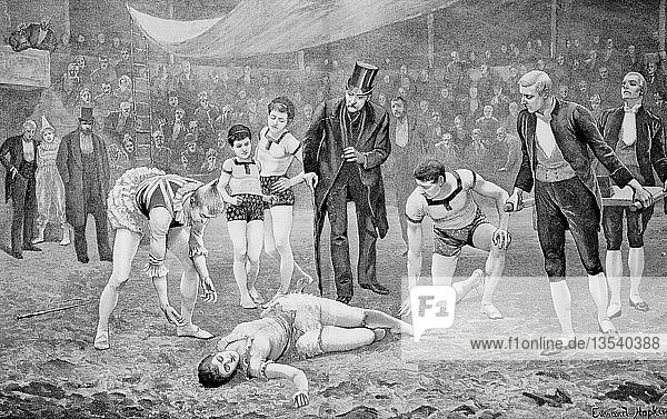 Eine Zirkustragödie  Ein Artist ist abgestürzt und liegt verletzt auf dem Boden  Holzschnitt  1885  England