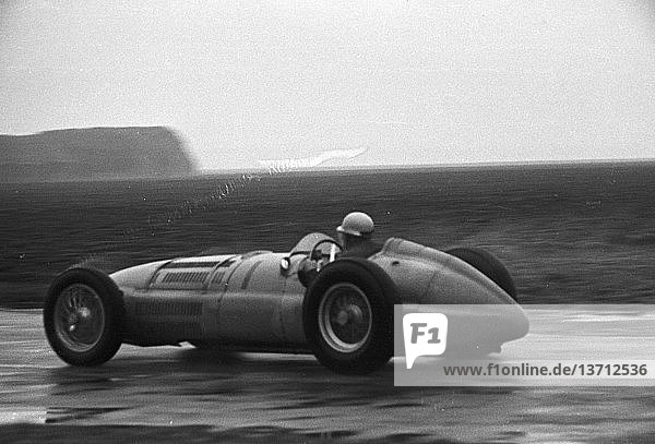 Reg Parnell´s erster BRM V16-Sieg in Goodwood  England  30. September 1950. '