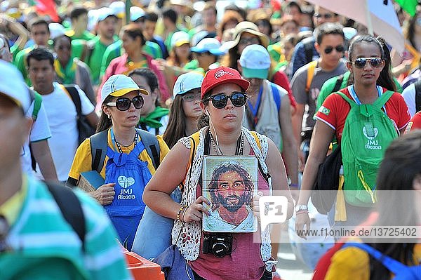 Rio de Janeiro  World Youth Day 2013  Procession.
