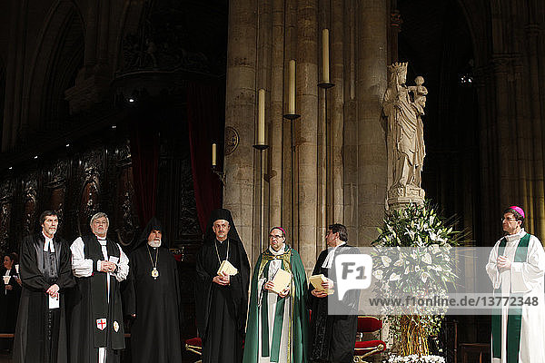 Ökumenische Feier in der Kathedrale Notre-Dame de Paris