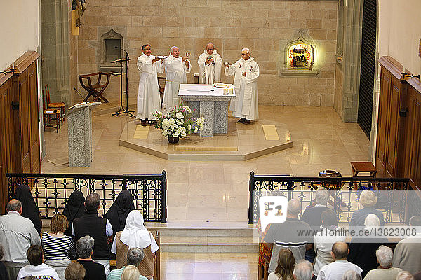 Messe im Kloster Carmel du Reposoir