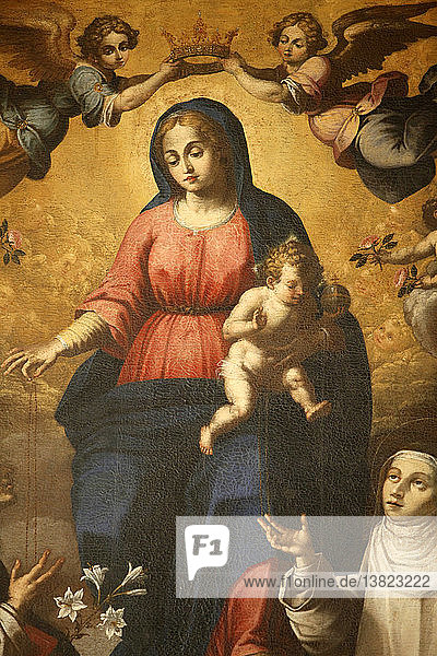Jungfrau und Kind in der Kirche S. Cataldo  Cisternino  Apulien
