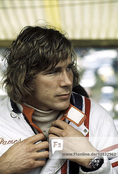 James Hunt  britischer Rennfahrer  der 1976 die Formel-1-Weltmeisterschaft gewann. Fotografiert in den 1970er Jahren.