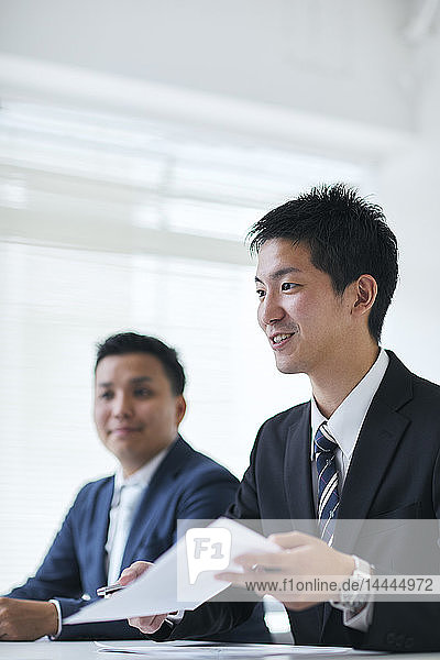 Young Japanese businesspeople
