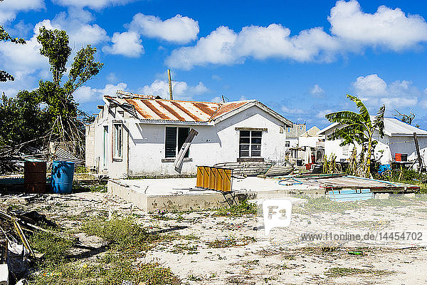 Haus zerstört durch den Hurrikan Irma im September 2017  Codrington  Barbuda  Antigua und Barbuda  Westindien