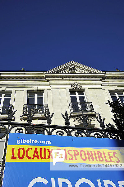Frankreich  Region Pays de la Loire  Büros zu vermieten oder zu verkaufen in einem schönen alten Gebäude im Stadtzentrum von Nantes  freie Flächen.