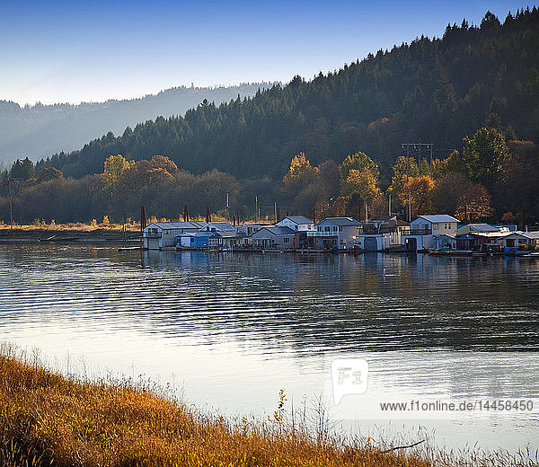 Hausboote auf der Insel Sauvie  Oregon