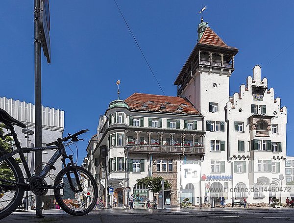 Gebäude der Kufstein-Sparkasse  Kufstein  Tirol  Österreich
