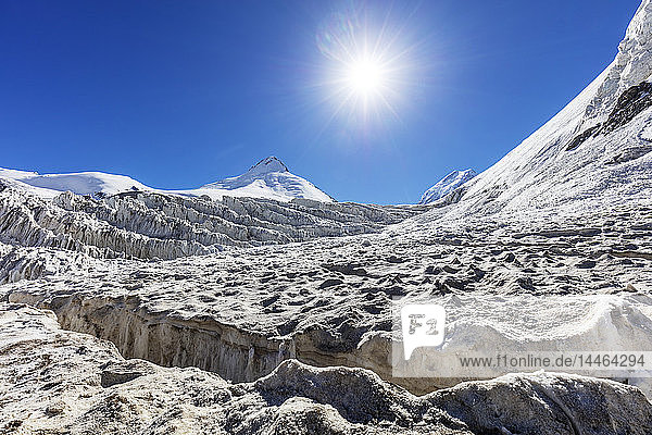 Moskvina-Gletscher in der Nähe des Kommunismus-Gipfels  Tadschikischer Nationalpark (Pamirgebirge)  UNESCO-Welterbe  Tadschikistan  Zentralasien