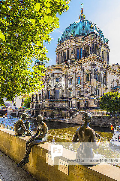 Wilfried Fitzenreiter sculptures by Berlin Cathedral in Berlin Germany