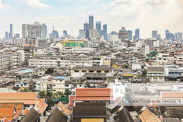 Thailand  Bangkok  Luftaufnahme der Stadt mit verschiedenen Gebieten