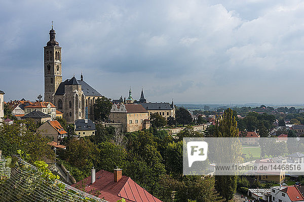 Tschechien  Kutna Hora  Blick auf die Sankt-Jakob-Kirche