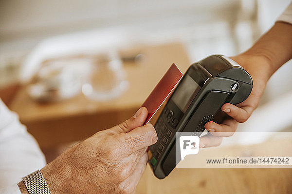 Contactless payment in cafe