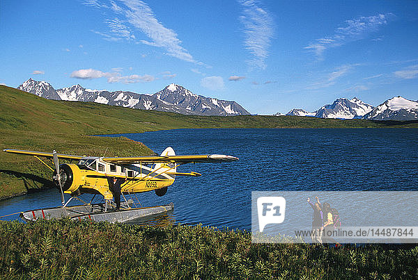 Wanderer Verlassen Wasserflugzeug Lost Lake KP Alaska Sommer