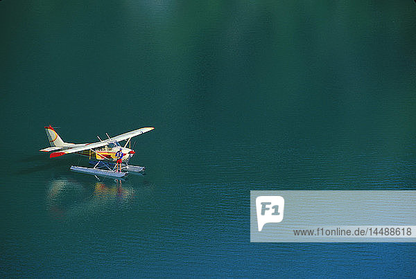 Fliegenfischen vom Wasserflugzeug aus Antler Lake Southeast AK