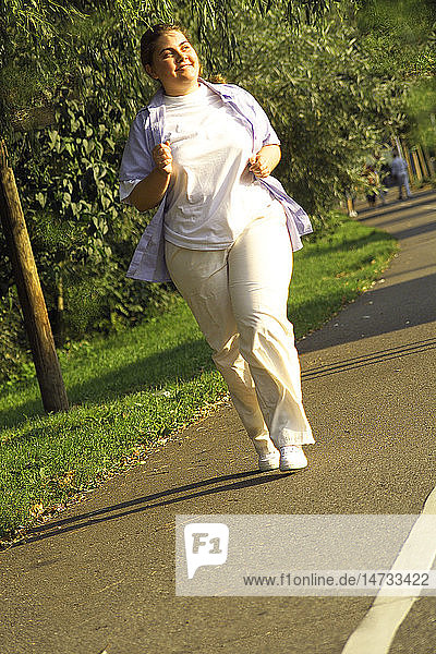 WOMAN SPORT