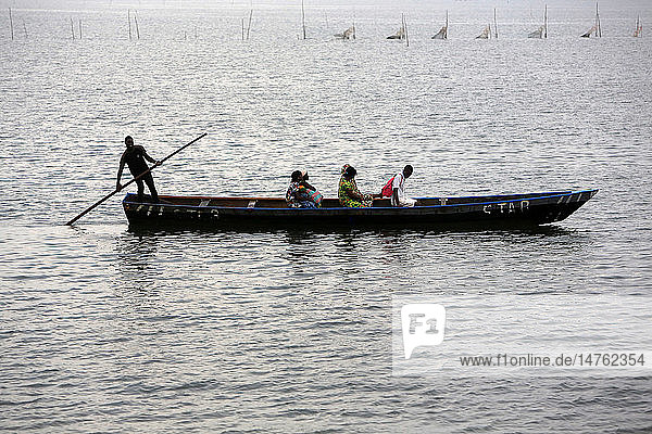 Kanu auf dem Togosee.