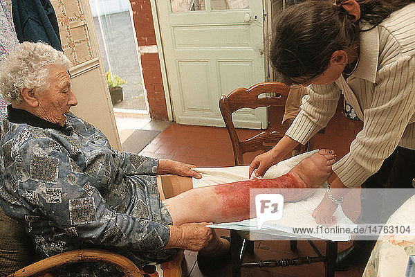 HOME HOSPITAL ELDERLY