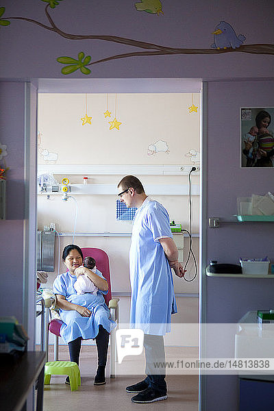 Reportage in the level 2  neonatology service in a hospital in Haute-Savoie  France. New parents with their child.