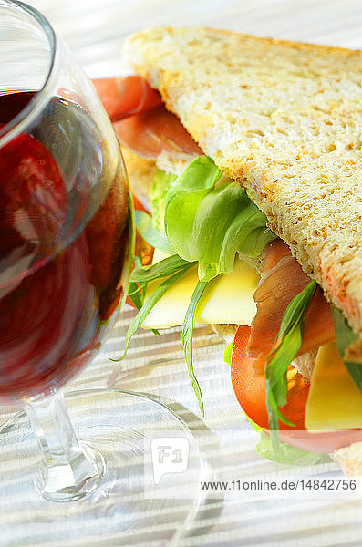 SANDWICH