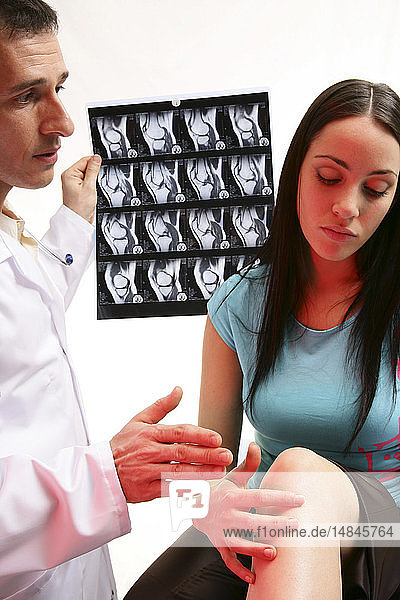 SYMPTOMATOLOGY WOMAN