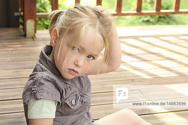LOUSE CHILD