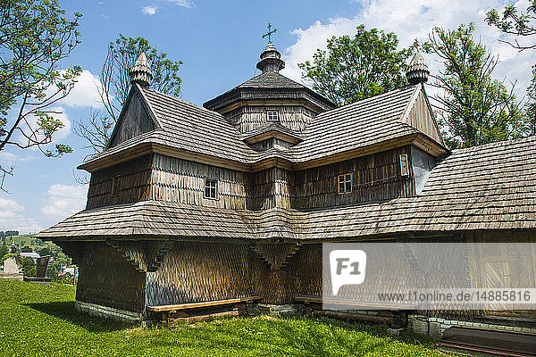Ukraine  Karpaten  Dorf Yasinia  Strukivska-Kirche