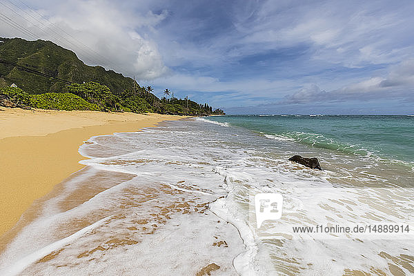 USA  Hawaii  Oahu  Ka'O'lo Point  Strand