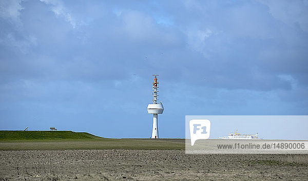 Deutschland  Niedersachsen  Nordsee  Nationalpark Hamburgisches Wattenmeer  Neuwerk  Salzwiese  Radarturm