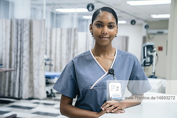 Porträt einer Krankenschwester im Krankenhaus