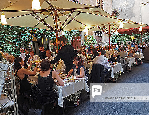 Europe  Italy  Veneto  Verona  typical restaurant in the historic center