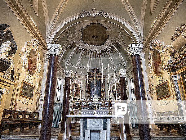 Italien  Emilia Romagna  Ravenna  Basilika Sant Apollinare Nuovo  Innenansicht