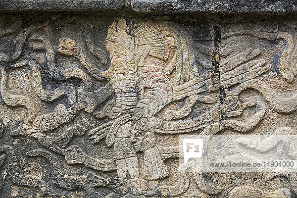 Skulpturen  Plattform der Adler und Jaguare  Chichen Itza  UNESCO-Weltkulturerbe; Yucatan  Mexiko