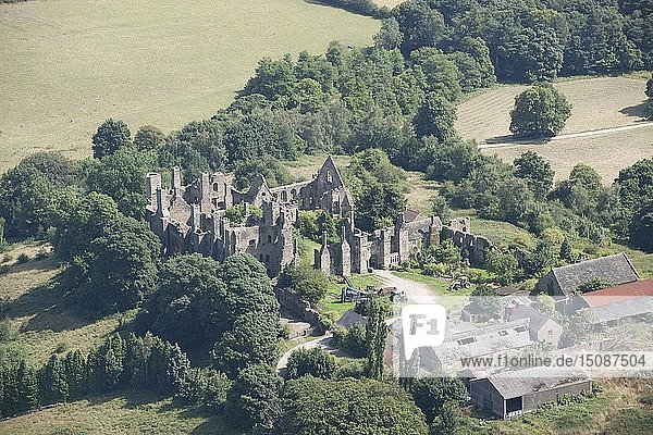 Ruinen von Wingfield Manor House und Manor Farm  South Wingfield  Derbyshire  2014. Schöpfer: Historic England Staff Photographer.