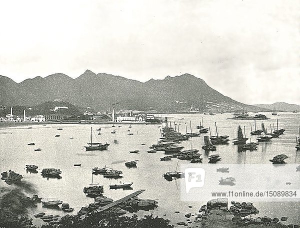 East Point mit Blick auf die Victoria Hills  Hongkong  1895. Schöpfer: W & S Ltd.