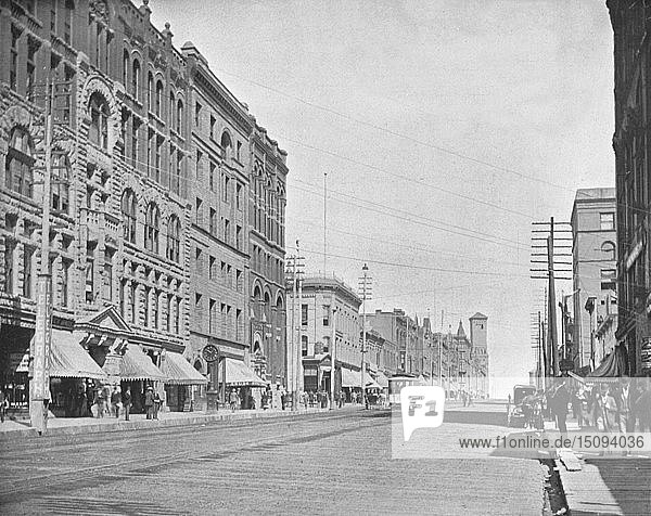 Pacific Avenue  Tacoma  Washington  USA  um 1900. Schöpfer: Unbekannt.