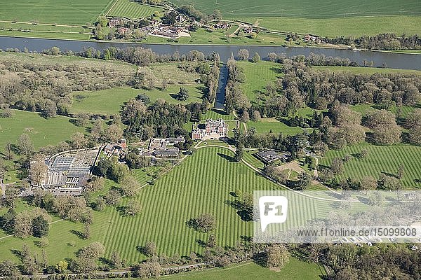 Landscape Park Fawley Court Fawley Buckinghamshire 2018. Creator: Historic England Staff Photographer.