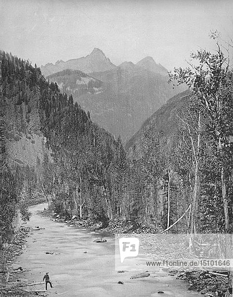 Needle Mountains  Canyon des Rio de las Animas   um 1897. Schöpfer: Unbekannt.