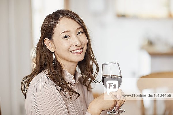 Japanese woman having home party