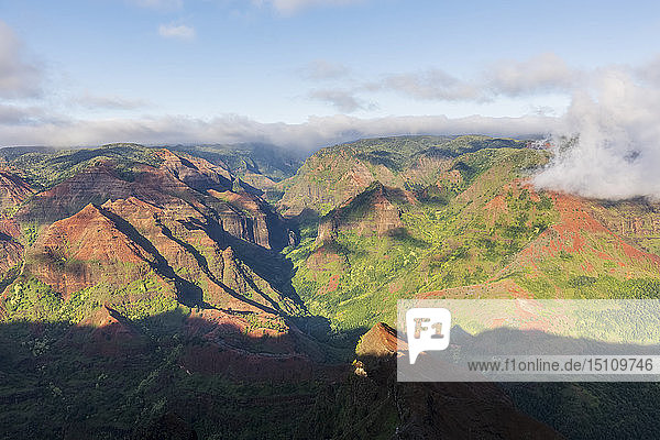 USA  Hawaii  Kauai  Waimea Canyon State Park  Blick über den Waimea Canyon