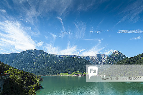 Österreich Tirol Maurach Achensee Achensee Rofan Rofangebirge